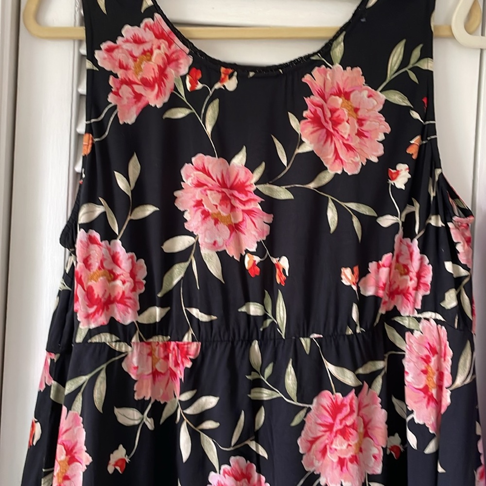 Torrid Tops Bundle, size 1X - Picture 5 of 14